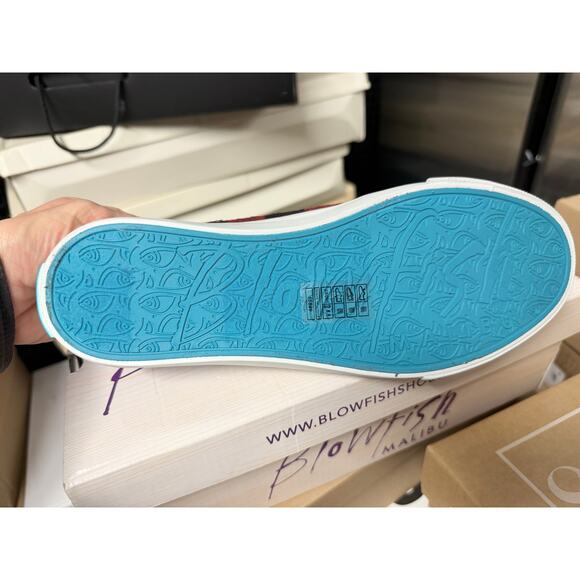 Blowfish Women's Play Slip On Sneaker - Picture 4 of 7